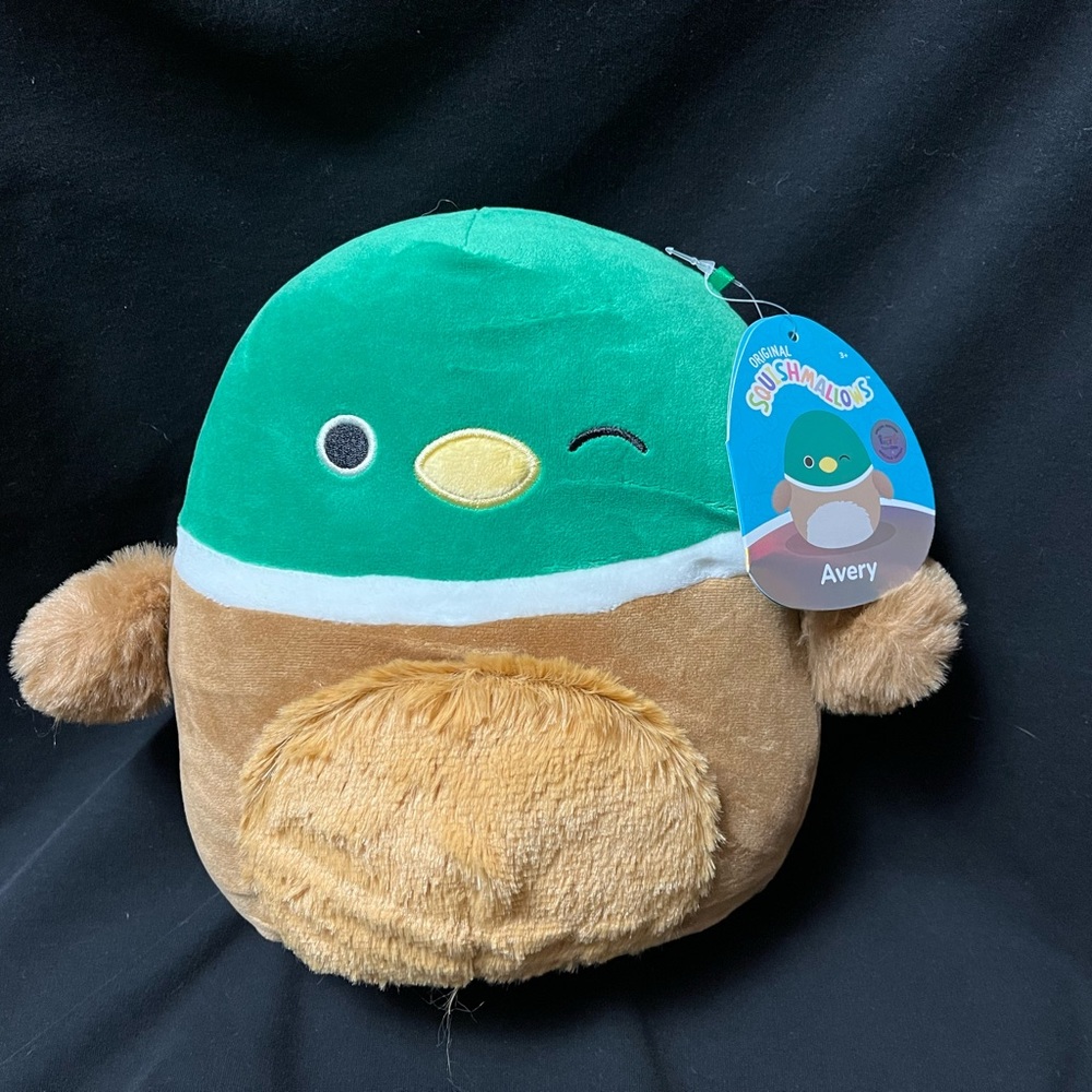 COPY - RARE 8” Avery winking duck squishmallow